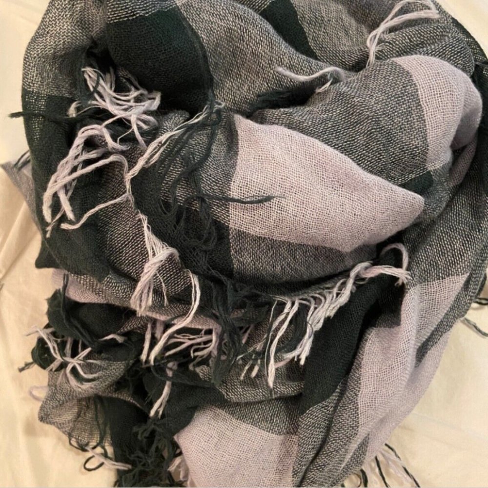 New Chan Luu Cashmere/Silk Scarf Wrap Green/Grey/White